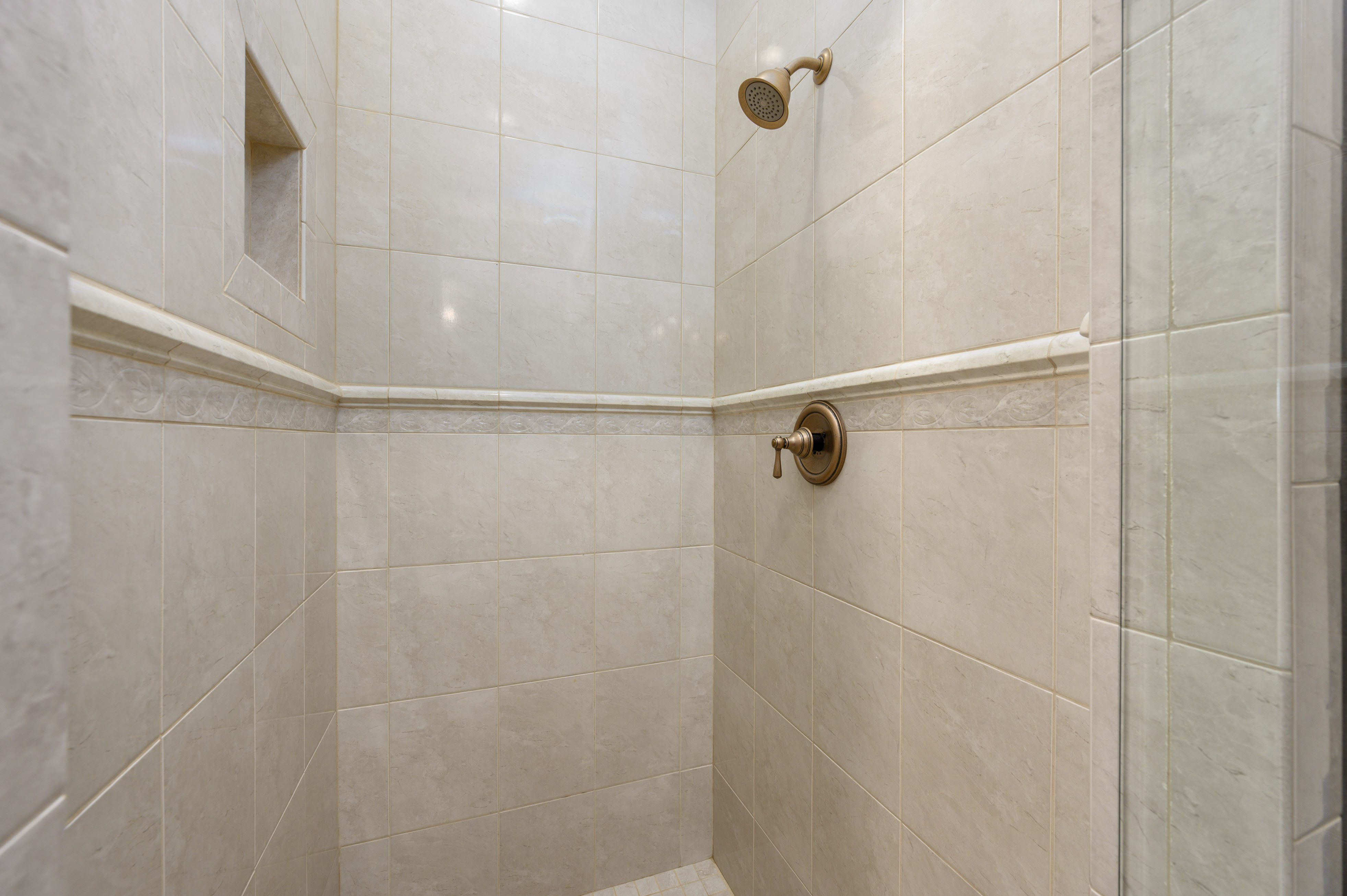 1050 Montgomery Drive image 39